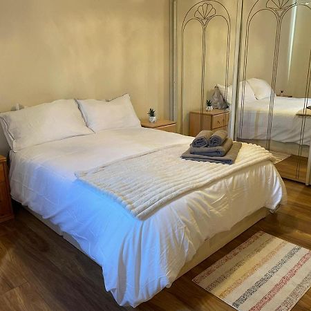 Single And Doubles Rooms Close To Central לונדון מראה חיצוני תמונה